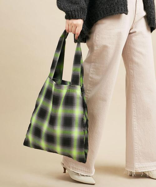 BEAUTY&YOUTH UNITED ARROWS(ビューティーアンドユースユナイテッドアローズ)の「BY オンブレチェック ポータブルトートバッグ ∴(トートバッグ・レディース・ナチュラル/シャーベット/ライム・FREE)」の7枚目の写真