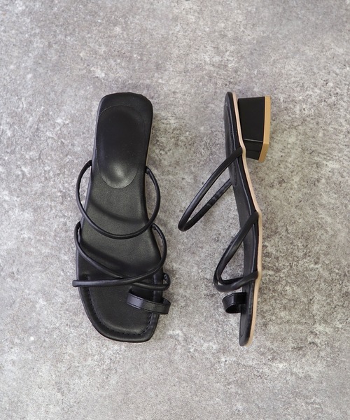 Riberry(リベリー)の「親指細コードサンダル(サンダル・レディース・ブラック/ホワイト/オレンジ・MEDIUM/LARGE)」の16枚目の写真