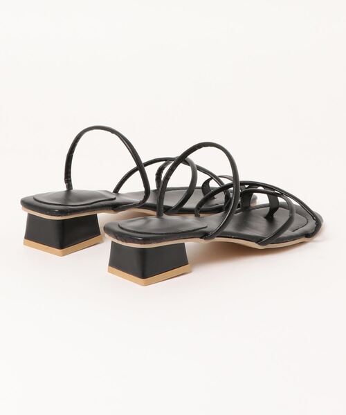 Riberry(リベリー)の「親指細コードサンダル(サンダル・レディース・ブラック/ホワイト/オレンジ・MEDIUM/LARGE)」の19枚目の写真