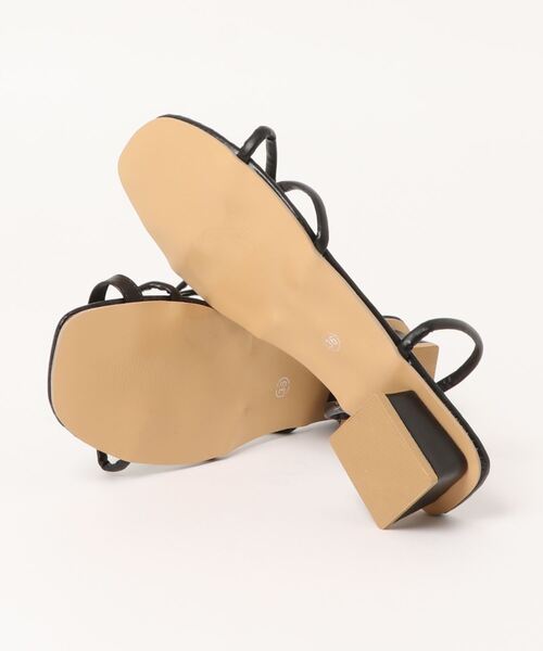 Riberry(リベリー)の「親指細コードサンダル(サンダル・レディース・ブラック/ホワイト/オレンジ・MEDIUM/LARGE)」の20枚目の写真