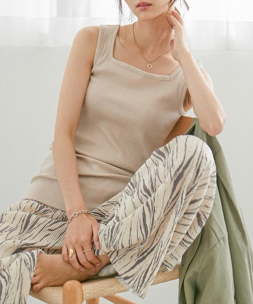 Fashion Letter(ファッションレター)の「スクエアネックコットンリブタンクトップ 夏服(タンクトップ・レディース・カーキ/ホワイト/杢グレー/ブラック/ベージュ/モカ・M/3L/4L/L/LL)」の7枚目の写真