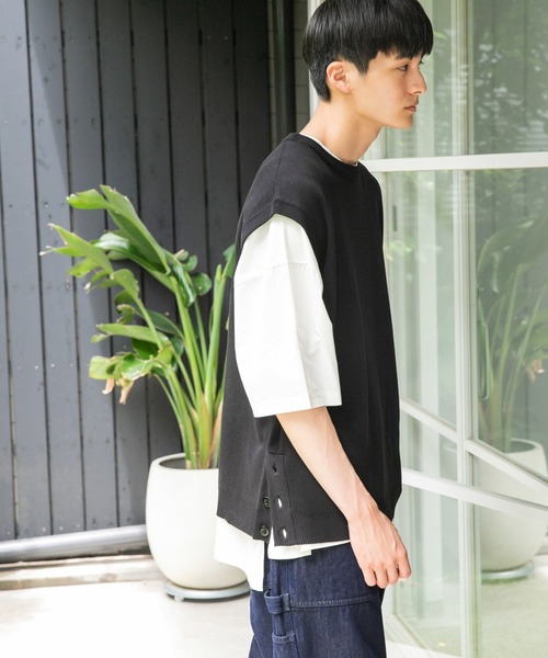 niko and...（ニコアンド）の「ミラノリブスリットイリベスト（ベスト・メンズ・ライトブルー/ブラック/ベージュ/オレンジ・FREE）」の2枚目の写真