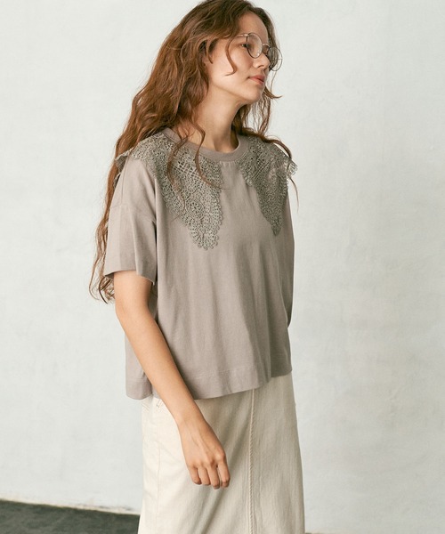 PUAL CE CIN（ピュアルセシン）の「ケミカルレース襟プルオーバー/Tシャツ（Tシャツ/カットソー・レディース・ブラック/ベージュ/ブルーグレー/ナチュラル・FREE）」の18枚目の写真