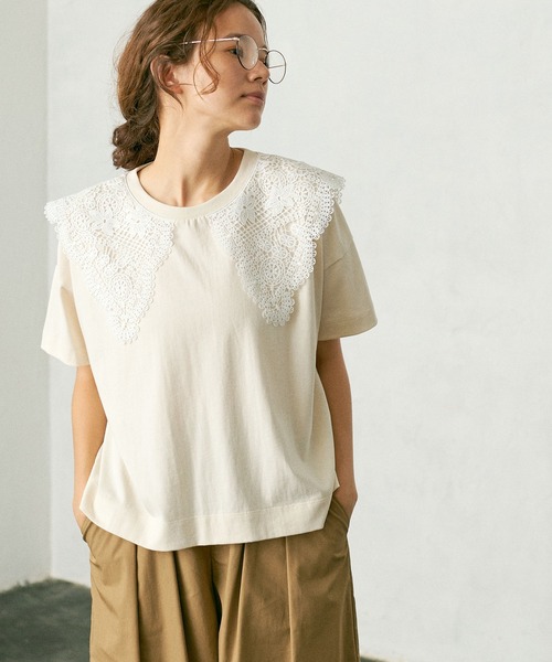 PUAL CE CIN（ピュアルセシン）の「ケミカルレース襟プルオーバー/Tシャツ（Tシャツ/カットソー・レディース・ブラック/ベージュ/ブルーグレー/ナチュラル・FREE）」の6枚目の写真