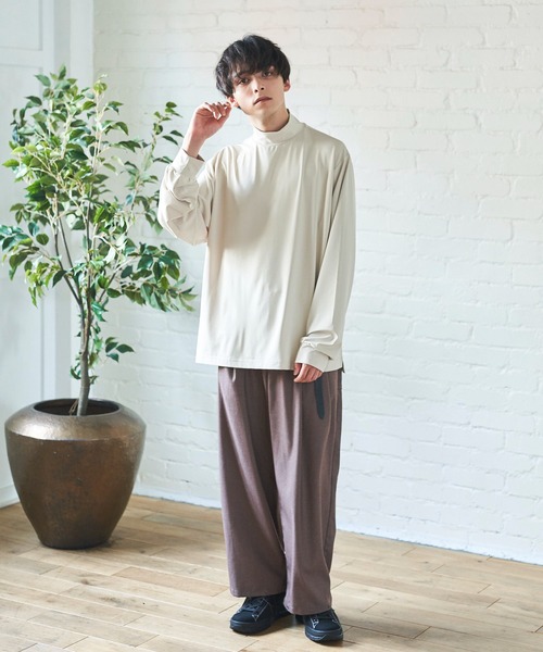Alpinus(アルピナス)の「Alpinus - mock neck layered long t-shirt/モックネックレイヤードロンT(Tシャツ/カットソー・メンズ・ホワイト/ネイビー/グレイッシュベージュ・SMALL/MEDIUM)」の16枚目の写真