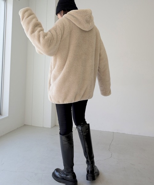 CANAL JEAN（キャナルジーン）の「ALMOND SURFBOARDS＆DESINS(アーモンドサーフボードデザイン) マイクロフリースフーディ（その他トップス・レディース・ライトベージュ・MEDIUM）」の7枚目の写真