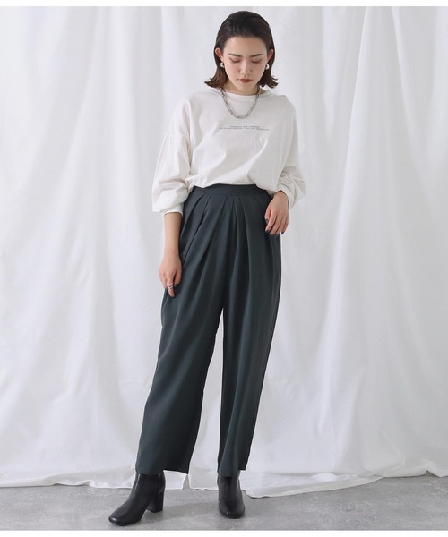 Alluge（アルージュ）の「求心タックパンツ（その他パンツ・レディース・オフホワイト/ブラウン/スミクロ・FREE）」の10枚目の写真