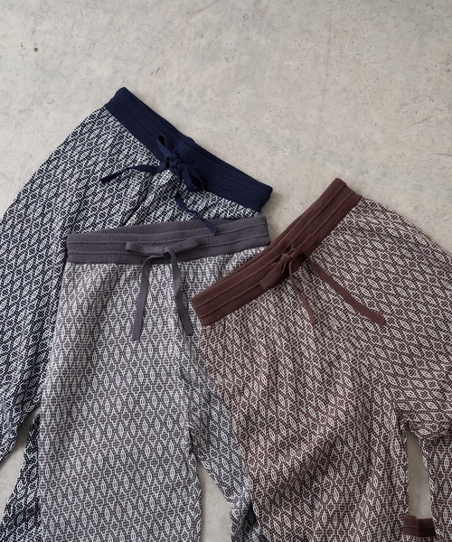 PUAL CE CIN（ピュアルセシン）の「ジャガードパンツ（その他パンツ・レディース・ネイビー/ブラウン/スミクロ・FREE）」の2枚目の写真