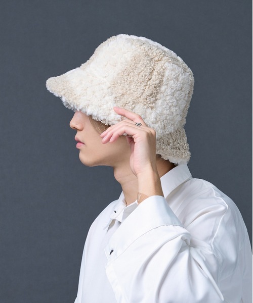 Ellno Loset(エルノロゼット)の「柄フェイクファーバケットハット(ハット・レディース・ブラウン/ライトベージュ・FREE)」の7枚目の写真