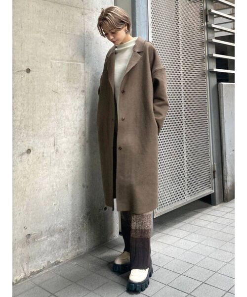 EMODA(エモダ)の「グラデーションリブパンツ(その他パンツ・レディース・ブラック/ブラウン/アイボリー・FREE)」の15枚目の写真