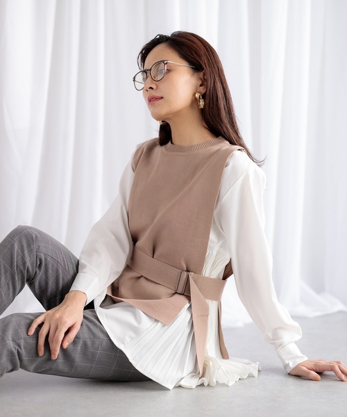 White Collection(ホワイトコレクション)の「【2021AW】サイドプリーツデザインブラウス&ベルト付きニットベスト・セットアンサンブル(ニット/セーター・レディース・ブラック/グレー/キャメル・FREE)」の14枚目の写真