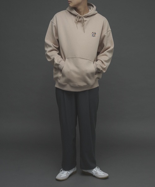 SENSE OF PLACE by URBAN RESEARCH（センスオブプレイスバイアーバンリサーチ）の「『別注』TeddyBear×SENSE OF PLACE　テディベアウラキモウスウェットC（パーカー・メンズ・ブラック/ベージュ/オレンジ・MEDIUM/LARGE）」の17枚目の写真