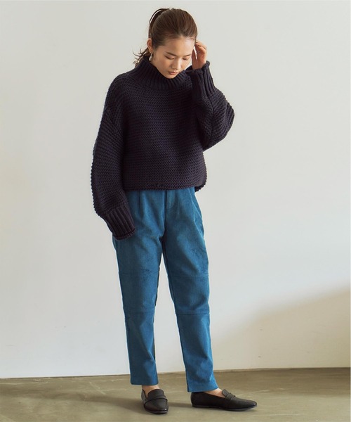 titivate(ティティベイト)の「コーデュロイ切替テーパードパンツ(その他パンツ・レディース・イエロー/ブラウン/アイボリー/ブルー・M/L/S)」の12枚目の写真