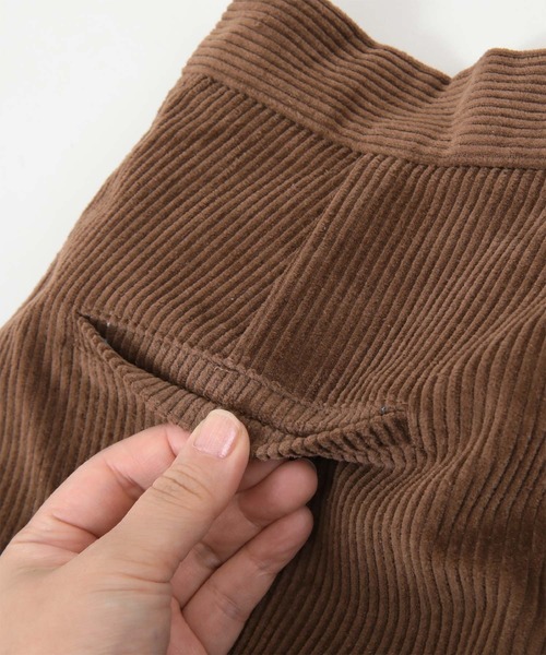 titivate(ティティベイト)の「コーデュロイ切替テーパードパンツ(その他パンツ・レディース・イエロー/ブラウン/アイボリー/ブルー・M/L/S)」の22枚目の写真
