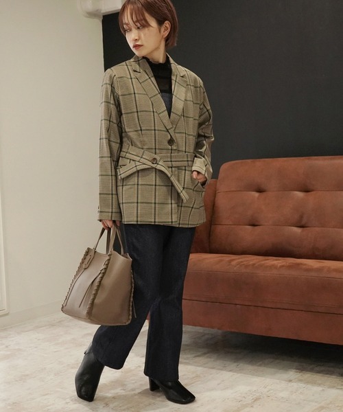 AULI（アウリィ）の「【低身長向けサイズ】フレアデニムサロペット（サロペット/オーバーオール・レディース・ブラック/インディゴブルー・S/XS/XXS）」の8枚目の写真