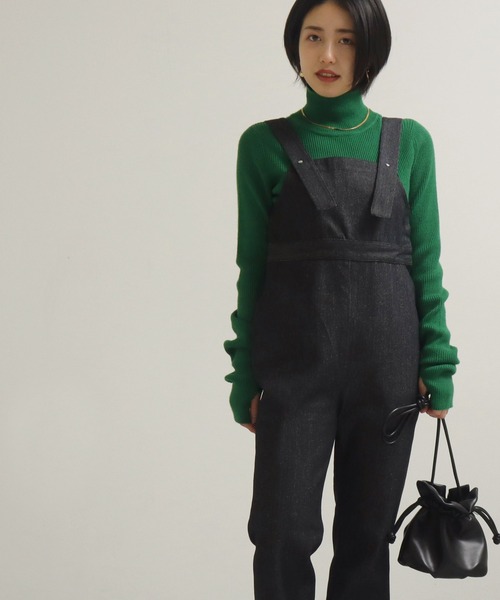 AULI（アウリィ）の「【低身長向けサイズ】フレアデニムサロペット（サロペット/オーバーオール・レディース・ブラック/インディゴブルー・S/XS/XXS）」の10枚目の写真