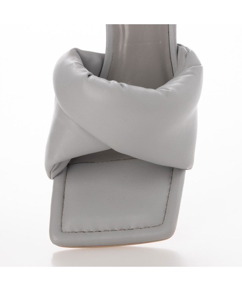 EVOL(イーボル)の「【EVOL】スクエアクッションサンダル IS9742(サンダル・レディース・ブラック/ベージュ/グレー/アイボリー・S/M/L)」の7枚目の写真