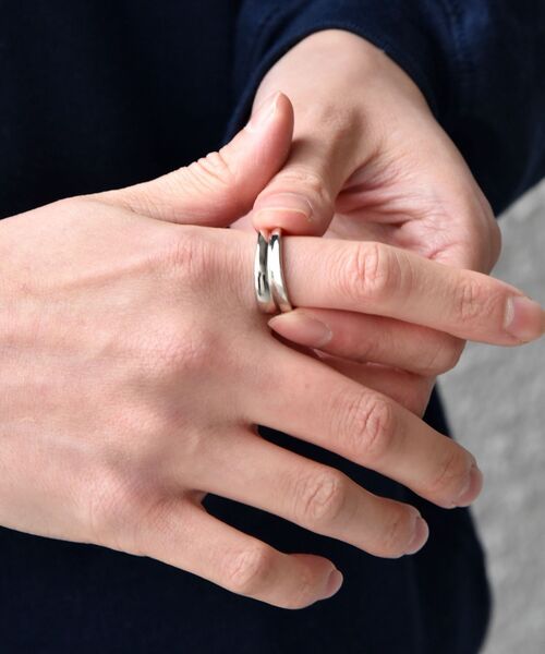 SHIPS(シップス)の「【WEB限定】SHIPS: デザイン リング(リング・メンズ・ストーン/ライトホワイト/オフホワイト/ホワイト系その他/ホワイト・ONE SIZE)」の6枚目の写真
