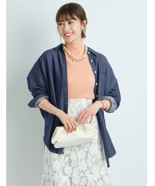 Apuweiser-riche（アプワイザーリッシェ）の「ハイネックシアーニット（ニット/セーター・レディース・ホワイト/グリーン/コーラルピンク/チャコールグレー・2）」の4枚目の写真