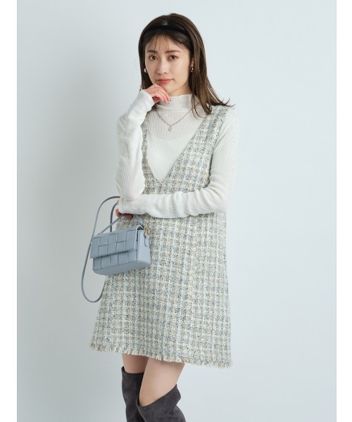 Apuweiser-riche（アプワイザーリッシェ）の「ハイネックシアーニット（ニット/セーター・レディース・ホワイト/グリーン/コーラルピンク/チャコールグレー・2）」の15枚目の写真