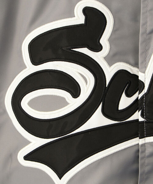 schott(ショット)の「Schott/ショット/NYLON VARSITY JACKET/ナイロン バーシティ ジャケット(ブルゾン・メンズ・ブラック/シルバー/ロイヤルブルー・MEDIUM/LARGE/X-LARGE/XX-LARGE)」の9枚目の写真