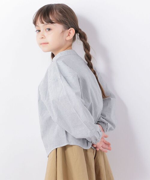 SHIPS any（シップス エニィ）の「SHIPS any: リラックス プルオーバー ブラウス ストライプ<KIDS>（シャツ/ブラウス・キッズ・オフホワイト・S(110-120)/M(125-135)/L(140-150)）」の4枚目の写真