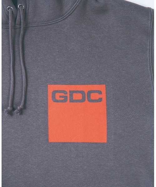 GDC（ジーディーシー）の「BOXLOGO HOODIE（パーカー・メンズ・ホワイト/ブラック/グレー・MEDIUM/LARGE/X-LARGE）」の7枚目の写真