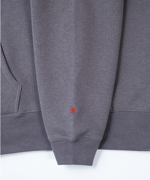 GDC（ジーディーシー）の「BOXLOGO HOODIE（パーカー・メンズ・ホワイト/ブラック/グレー・MEDIUM/LARGE/X-LARGE）」の19枚目の写真