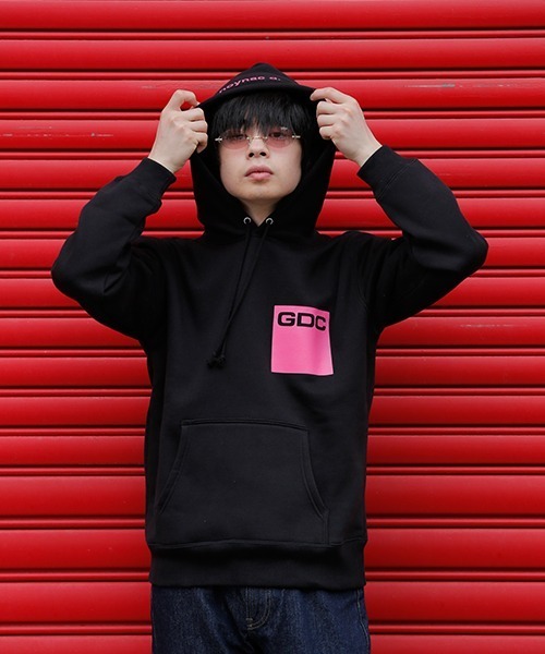GDC（ジーディーシー）の「BOXLOGO HOODIE（パーカー）」 - WEAR