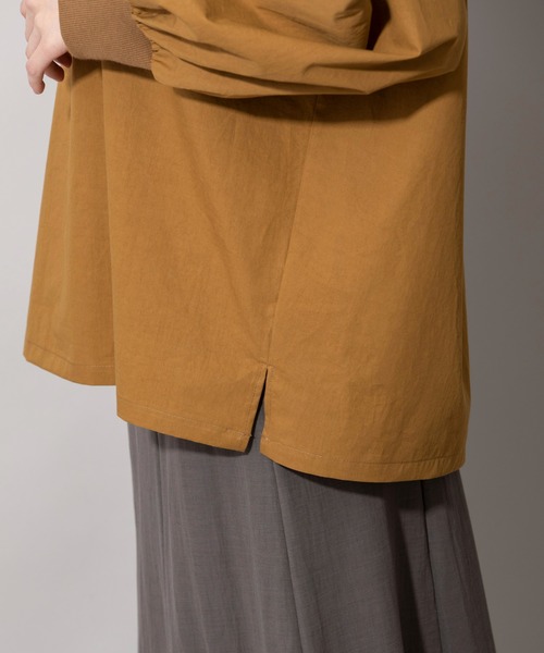 Munich(ミューニック)の「コットンタイプライタータック&ギャザーブラウス(シャツ/ブラウス・レディース・ホワイト/キャメル/ブラック・FREE)」の17枚目の写真