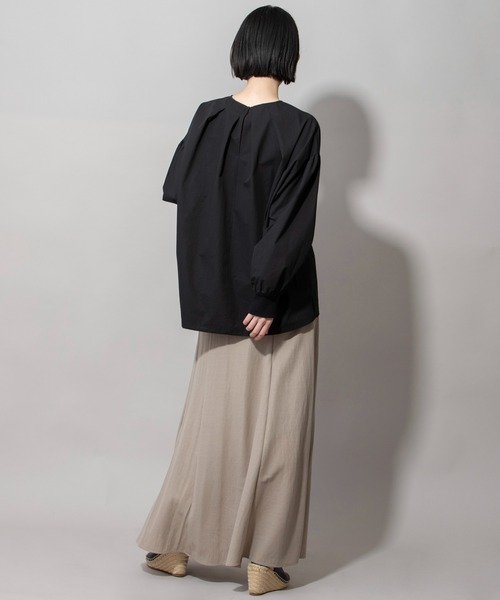 Munich(ミューニック)の「コットンタイプライタータック&ギャザーブラウス(シャツ/ブラウス・レディース・ホワイト/キャメル/ブラック・FREE)」の20枚目の写真