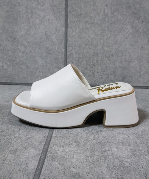 Noubel Voug Relax（ヌーベルヴォーグリラックス）の「バルキーヒールサンダル（サンダル・レディース・ホワイト/ブラック/ベージュ・LL/S/M/L）」の8枚目の写真