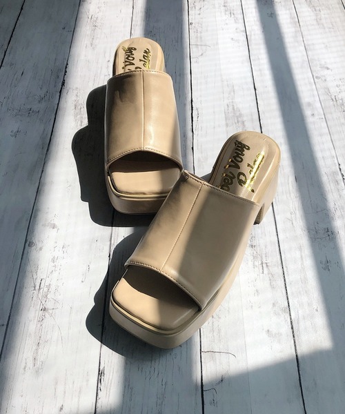 Noubel Voug Relax（ヌーベルヴォーグリラックス）の「バルキーヒールサンダル（サンダル・レディース・ホワイト/ブラック/ベージュ・LL/S/M/L）」の15枚目の写真