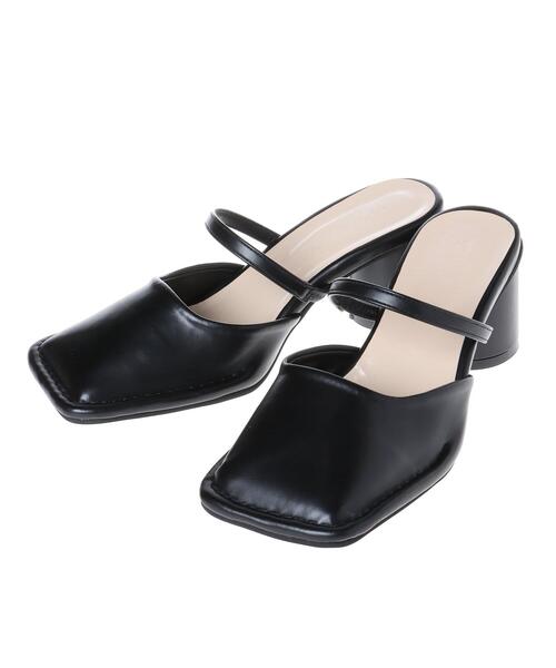 INGNI（イング）の「スクエアトゥミュールサンダル（サンダル・レディース・ベージュ/オフホワイト/ブラック・M/L）」の4枚目の写真