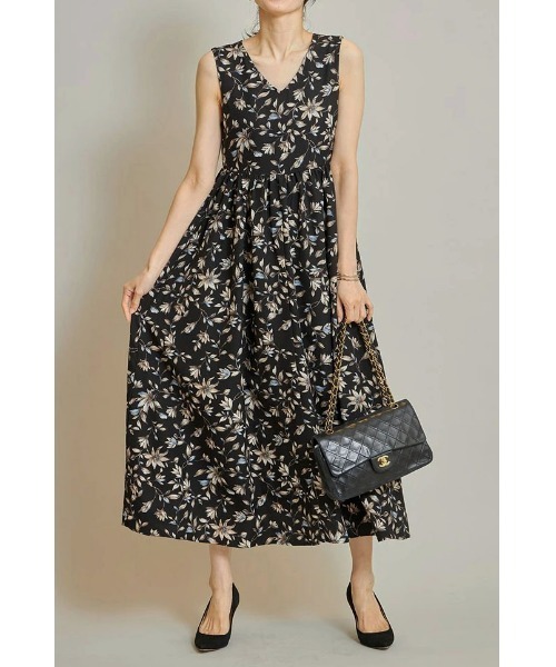 &. NOSTALGIA（アンドドットノスタルジア）の「前後2WAYリーフドレス（ワンピース・レディース・ホワイト/ブラック・FREE）」の8枚目の写真