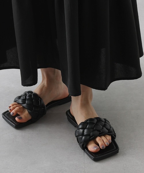 COLONY 2139（コロニートゥーワンスリーナイン）の「編み込みフラットサンダル（サンダル・レディース・ブラック/アイボリー・22.5/24.5/23.5）」の13枚目の写真