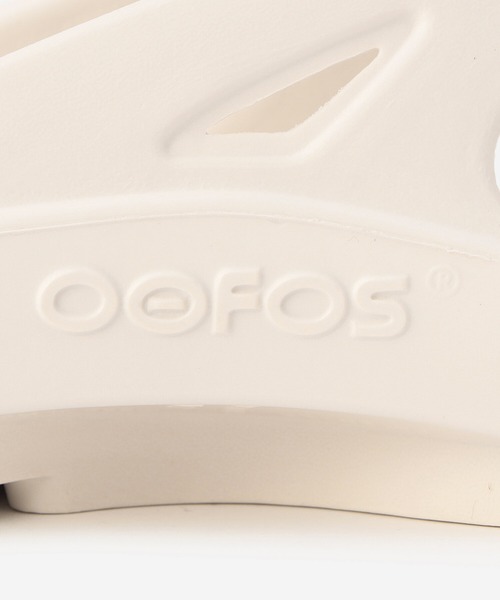 OOFOS(ウーフォス)の「OOFOS | OOriginal WHITE MEN(サンダル・メンズ・ホワイト・28/26/27)」の9枚目の写真