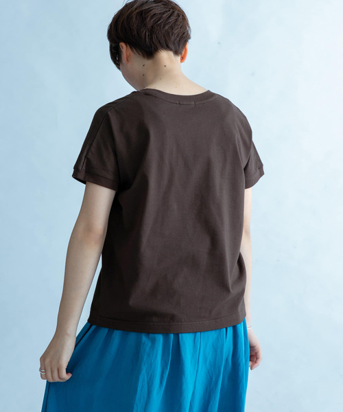 FORK&SPOON（フォークアンドスプーン）の「FORK&SPOON　オーガニックコットンワイドTシャツ（Tシャツ/カットソー・レディース・ブラウン/ネイビー/ブラック系その他/ホワイト系その他・1）」の7枚目の写真