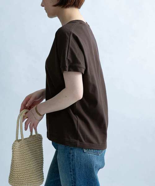 FORK&SPOON（フォークアンドスプーン）の「FORK&SPOON　オーガニックコットンワイドTシャツ（Tシャツ/カットソー・レディース・ブラウン/ネイビー/ブラック系その他/ホワイト系その他・1）」の11枚目の写真