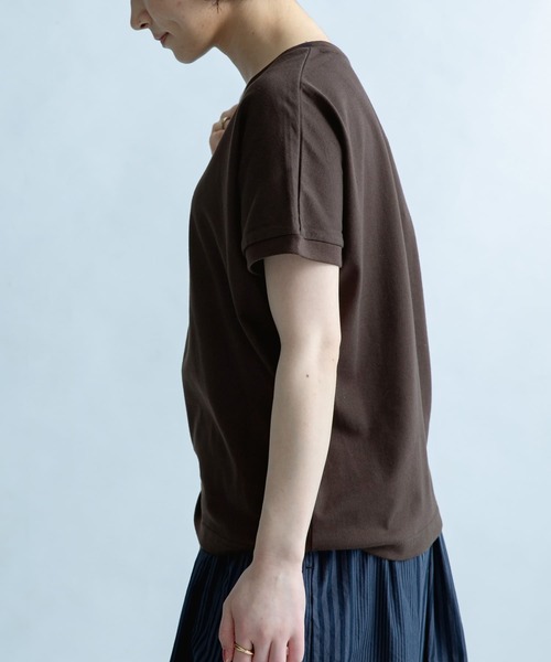 FORK&SPOON（フォークアンドスプーン）の「FORK&SPOON　オーガニックコットンワイドTシャツ（Tシャツ/カットソー・レディース・ブラウン/ネイビー/ブラック系その他/ホワイト系その他・1）」の20枚目の写真