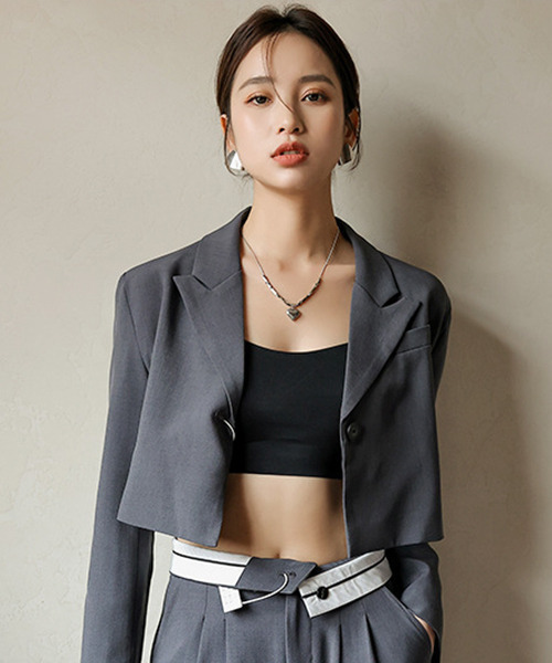 c.u.l（シーユーエル）の「ショート丈 カップ付きキャミソール culw220（キャミソール・レディース・ホワイト/ブラック/ライトイエロー・M/L/XL）」の10枚目の写真