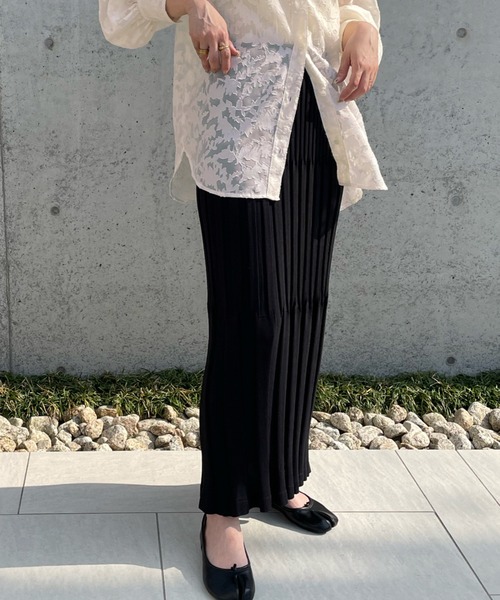 select MOCA by misato（セレクトモカバイミサト）の「2022 SS ランダムリブニットスカート（スカート・レディース・ブラック/ベージュ/アイボリー・FREE）」の15枚目の写真