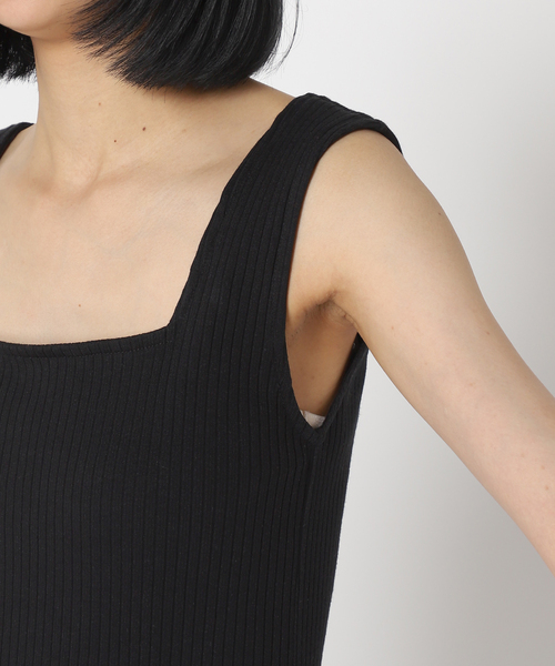 U by SPICK&SPAN(ユーバイスピックアンドスパン)の「スクエアネックリブワンピース(ワンピース・レディース・ブラック/ブラウン/ベージュ・FREE)」の21枚目の写真