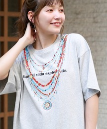 チチカカ（チチカカ）の「【ユニセックス】 カンサスネックレスプリントＴシャツ【WEB限定】（Tシャツ/カットソー）」