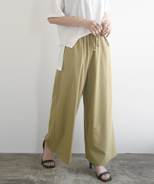 and it_（アンドイット）の「ライトクールストレッチワイドパンツ（その他パンツ・レディース・チャコールグレー/ベージュ/ブラック/カーキ・L/M）」の18枚目の写真