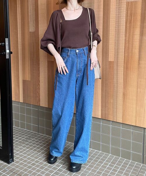MAJESTIC LEGON(マジェスティックレゴン)の「デニムワイドパンツ(デニムパンツ・レディース・サックスブルー/ブルー・SMALL/MEDIUM)」の3枚目の写真