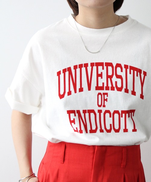 GeeRA(ジーラ)の「カレッジロゴ半袖Tシャツ(Tシャツ/カットソー・レディース・ホワイト×レッド/ホワイト×ブルー/ベージュ系その他・MEDIUM)」の1枚目の写真