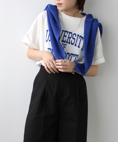 GeeRA(ジーラ)の「カレッジロゴ半袖Tシャツ(Tシャツ/カットソー・レディース・ホワイト×レッド/ホワイト×ブルー/ベージュ系その他・MEDIUM)」の14枚目の写真