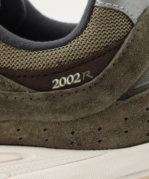 SLOBE IENA（スローブイエナ）の「【NEW BALANCE / ニューバランス】 M2002RHN（スニーカー・レディース・チャコールグレー・22.5cm/23cm/23.5cm/24cm/24.5cm）」の18枚目の写真