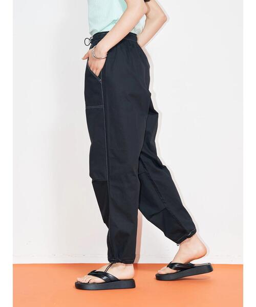 koe（コエ）の「ベーカーイージーパンツ＊（カーゴパンツ・レディース・ピンク/ブラック/オフホワイト・M）」の11枚目の写真